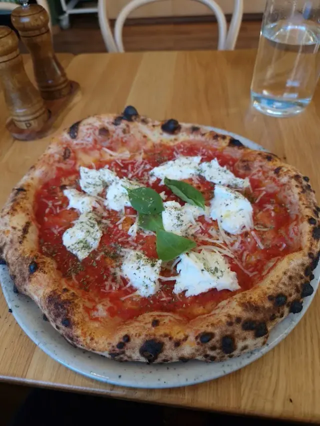 BookNoFees: Restavracija – Veloce Pizza – Stockholm – Veloce Pizza, fotografija 2
