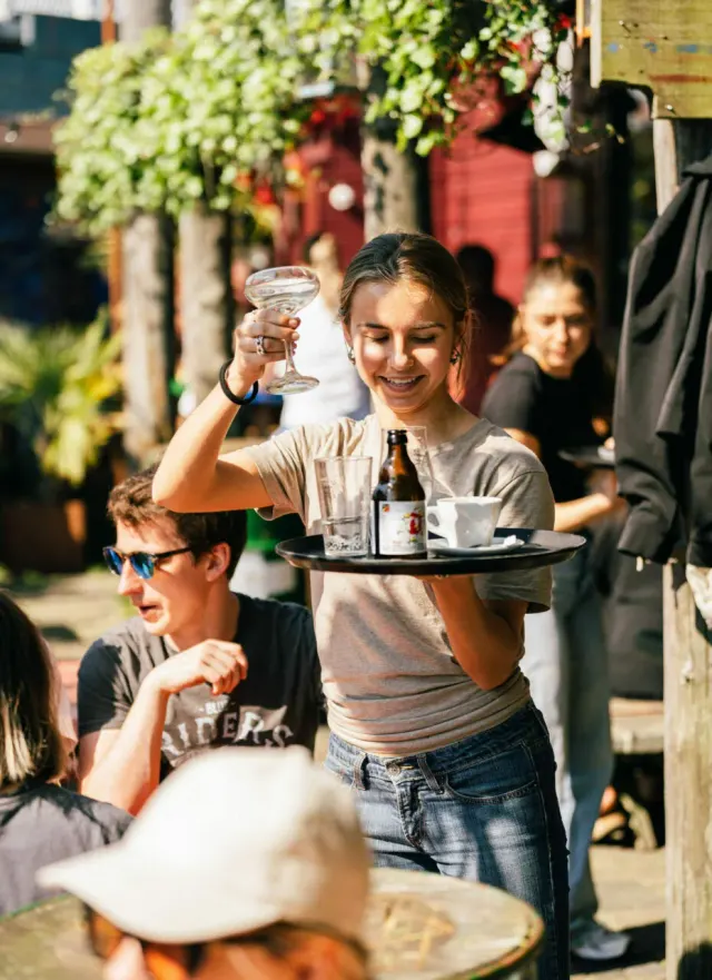 BookNoFees: Restavracija – Hannekes Boom – Amsterdam – Hannekesovo drevo, fotografija 3
