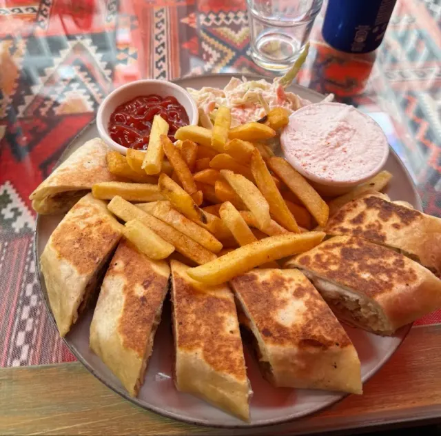 BookNoFees: Restavracija – Al Yasmin – Ljubljana – Jasmin, fotografija 2
