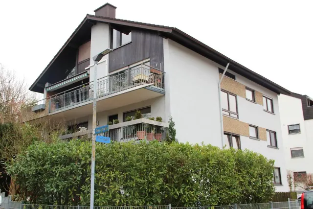 BookNoFees: Miren apartma z vrtom in parkiriščem – Rheinstetten