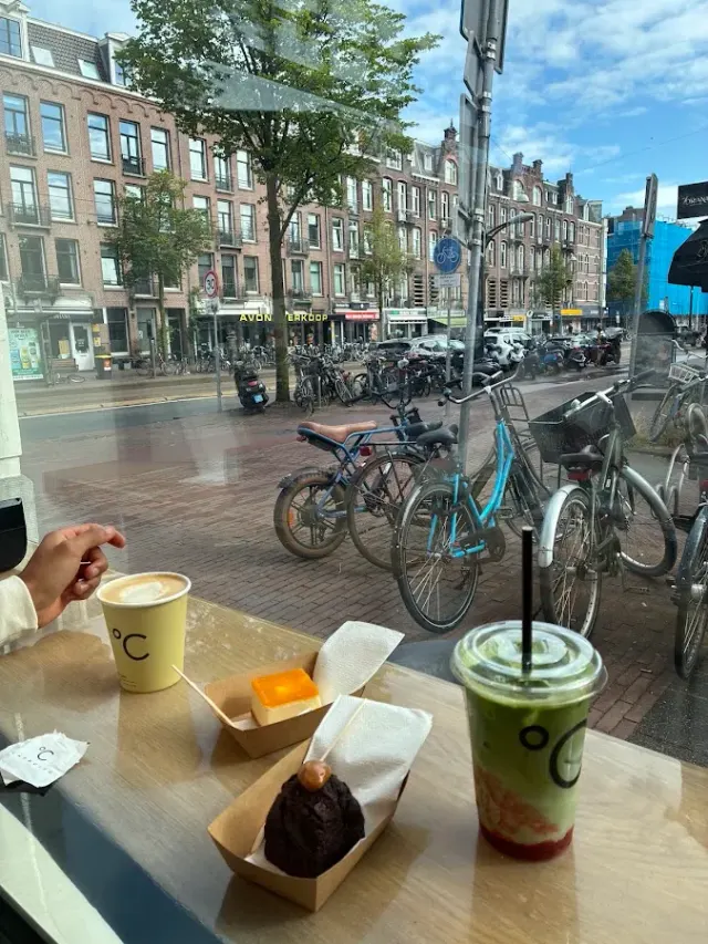 BookNoFees: Restavracija – Cafecito – Amsterdam – Kavica, fotografija 2