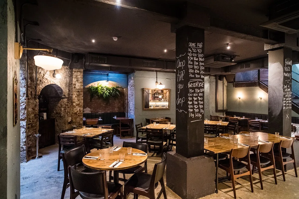 BookNoFees: Restavracija – Blacklock City – London – Mesto Blacklock, fotografija 1