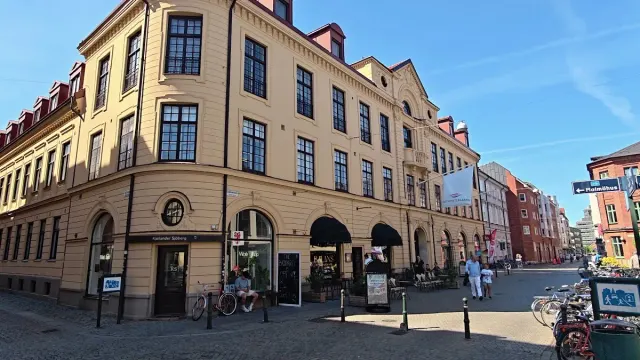 BookNoFees: Kavarna – Babel Deli – Stockholm – Babel Deli, fotografija 3