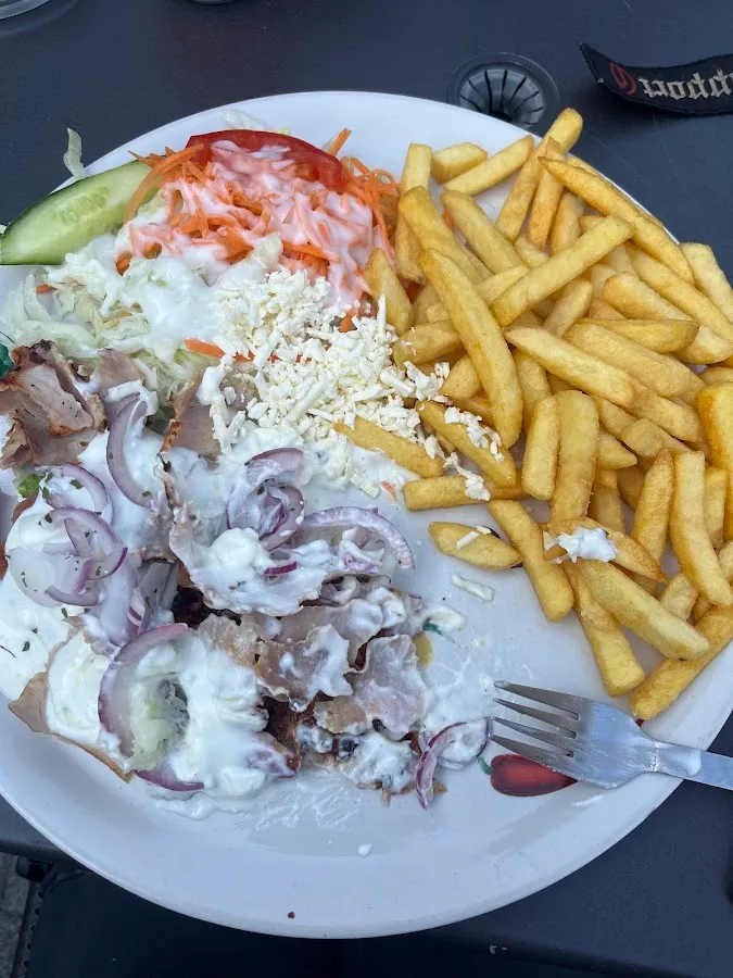 BookNoFees: Okrepčevalnica – Yan's Grill Imbiss – Geseke – Yan's Grill – okrepčevalnica, fotografija 1