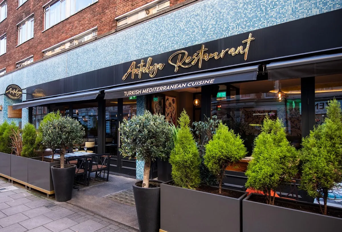BookNoFees: Restavracija – Antalya Restaurant – London – Restavracija v Antaliji, fotografija 1