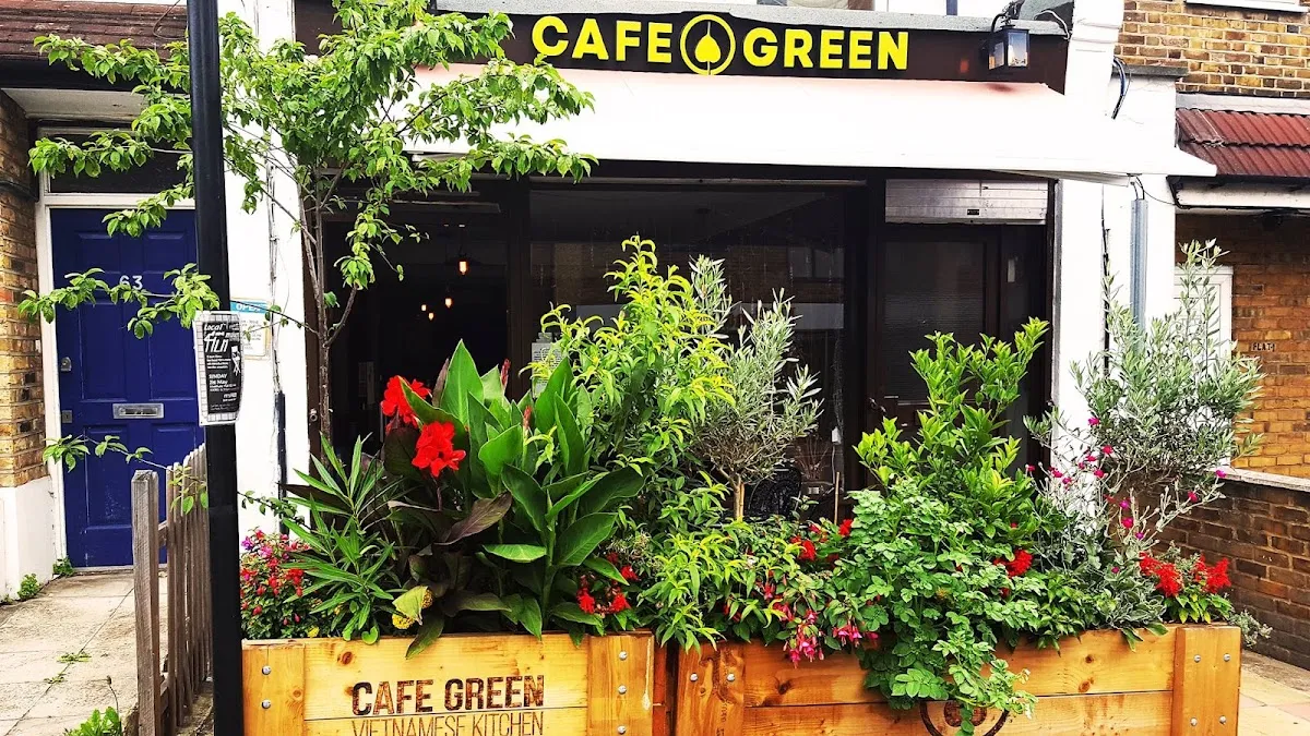 BookNoFees: Restavracija – Cafe Green – London – Kavarna Green, fotografija 1