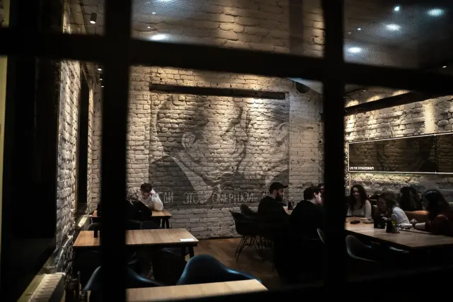 BookNoFees: Restavracija – Alt Shift – Bucharest – Vse Shift, fotografija 2