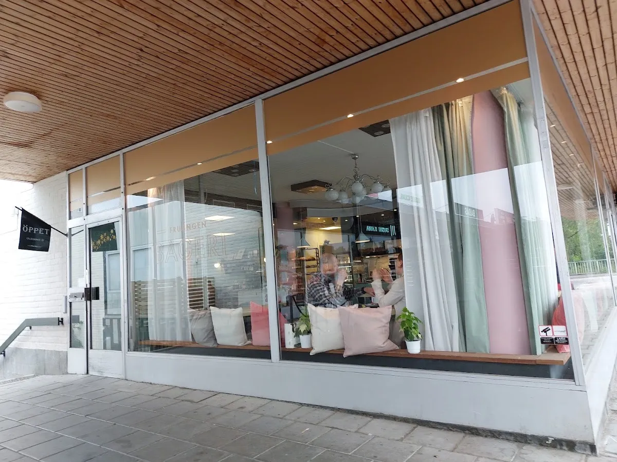 BookNoFees: Kavarna – Cafékoppen – Stockholm – Kavne skodelice, fotografija 1