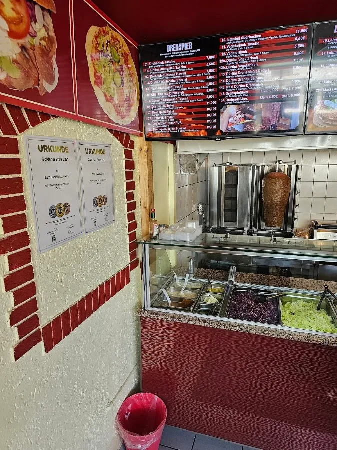 BookNoFees: Restavracija – Istanbul Döner – Freudenberg – Istanbul Döner, fotografija 1