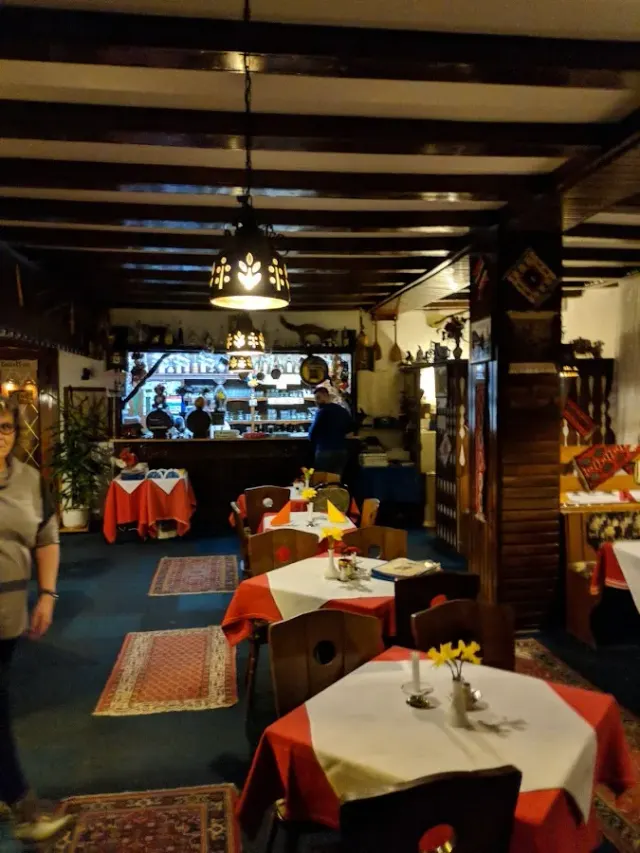 BookNoFees: Restavracija – Balkan Restaurant Haus Kristen – Geseke – Balkan Restavracija Haus Kristen, fotografija 3