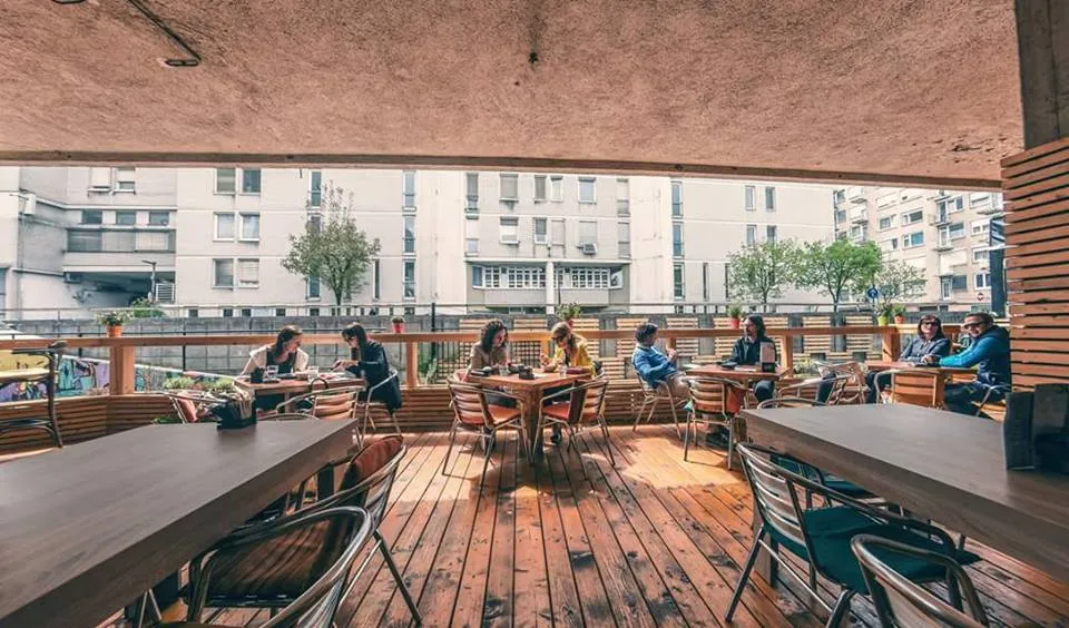 BookNoFees: Restavracija – Kavarna Tiskarna – Ljubljana – Kavarna Tiskarna, fotografija 1