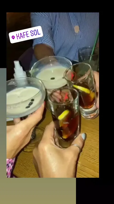 BookNoFees: Kavarna – Caffe Sol – Belgrade – Caffe Sol, fotografija 3