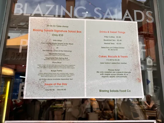 BookNoFees: Kavarna – Blazing Salads – Dublin – Ognjene solate, fotografija 2