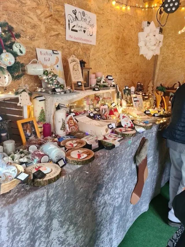 BookNoFees: Kavarna – Cafe "Klunterbunt" – Nachrodt-Wiblingwerde – Kavarna »Klunterbunt«, fotografija 2