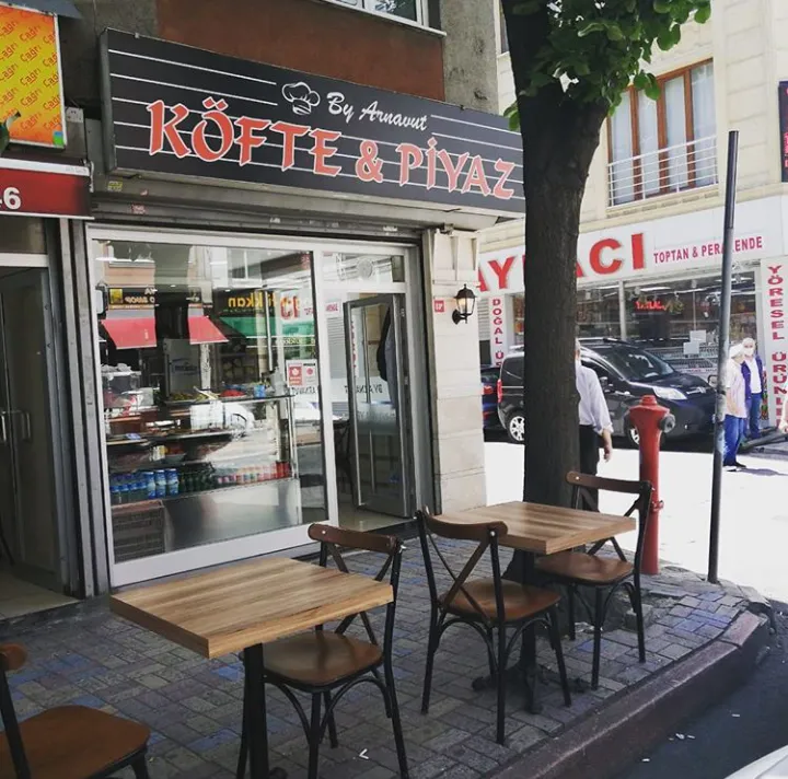 BookNoFees: Restavracija – By Arnavut Köfte & Piyaz – Istanbul – Avtor: Arnavut Köfte & Piyaz, fotografija 1