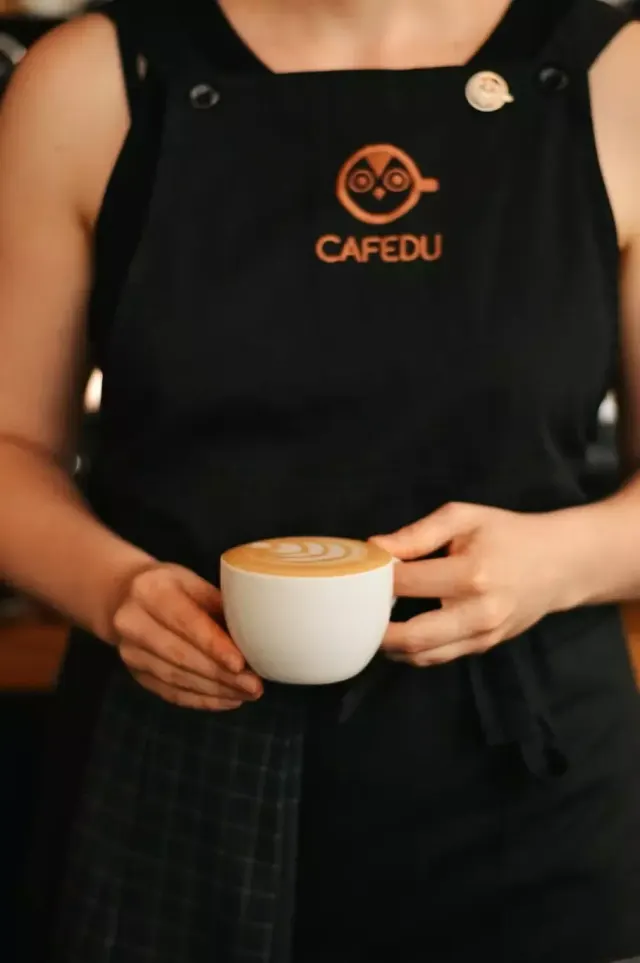 BookNoFees: Kavarna – Cafedu – Prague – Cafedu, fotografija 3