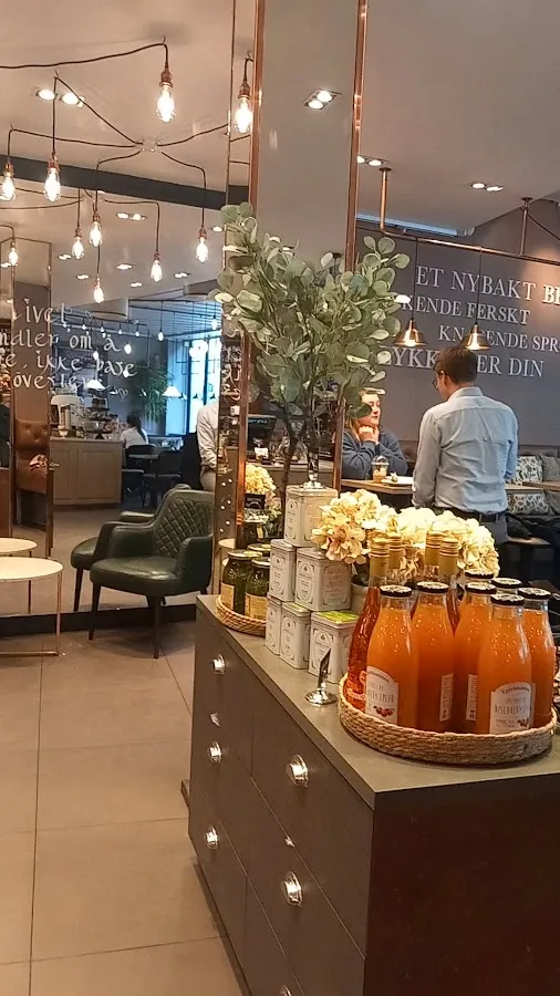BookNoFees: Kavarna – Baker Hansen – Oslo – Baker Hansen, fotografija 3