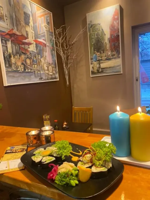 BookNoFees: Okrepčevalnica – LZ Poké & Sushi – Stockholm – LZ Poké & Sushi, fotografija 3