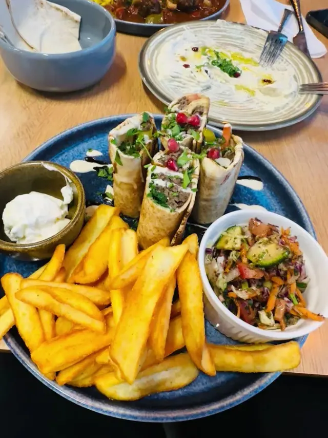 BookNoFees: Restavracija – Zaitouna Restaurant – Helsinki – Restavracija Zaitouna, fotografija 3