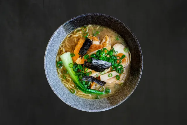 BookNoFees: Restavracija – Ama Sushi & Ramen – Amsterdam – Ama Sushi & Ramen, fotografija 3