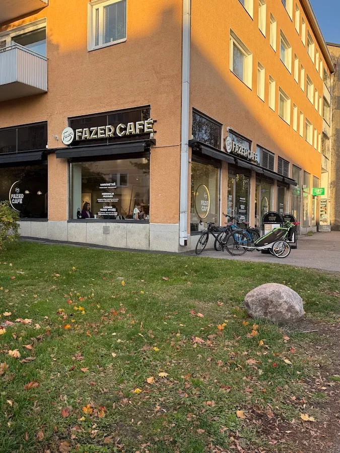 BookNoFees: Kavarna – Fazer Cafe Lauttasaari – Helsinki – Fazer Cafe Lauttasaari, fotografija 1