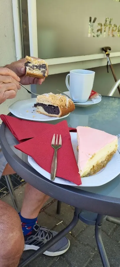 BookNoFees: Pekarna – Schmidt Backwaren & Café – Fröndenberg – Schmidt pekarna in kavarna, fotografija 3
