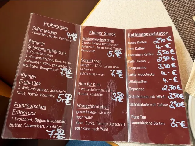BookNoFees: Pekarna – Bäckerei & Café Becker – Meschede – Pekarna in kavarna Becker, fotografija 2