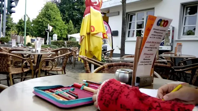 BookNoFees: Kavarna – Lüning Hermann Cafe – Olpe – Kavarna Lüning Hermann, fotografija 3