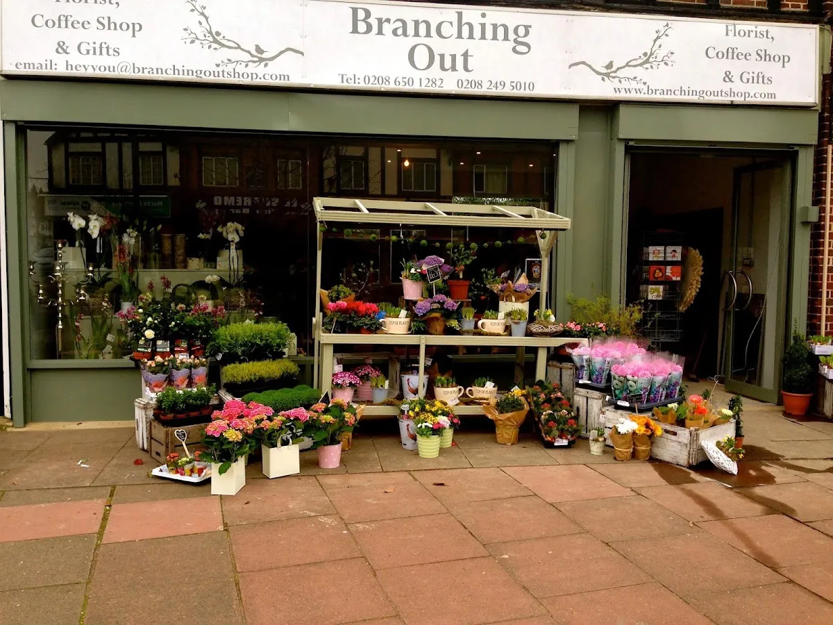 BookNoFees: Kavarna – Branching Out – London – Širjenje dejavnosti, fotografija 1