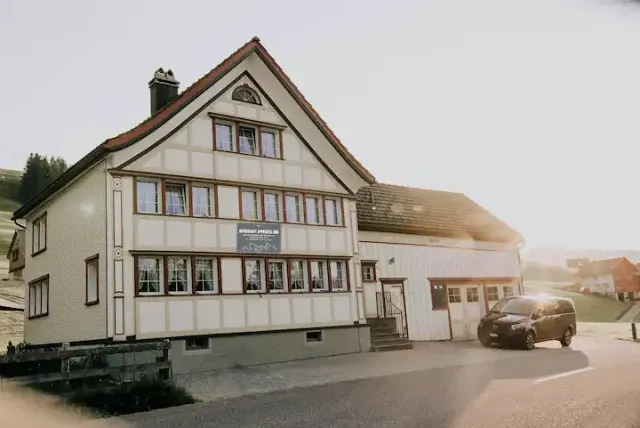 BookNoFees: Družinski šalet Appenzell am Alpstein v Brülisau – Rüte