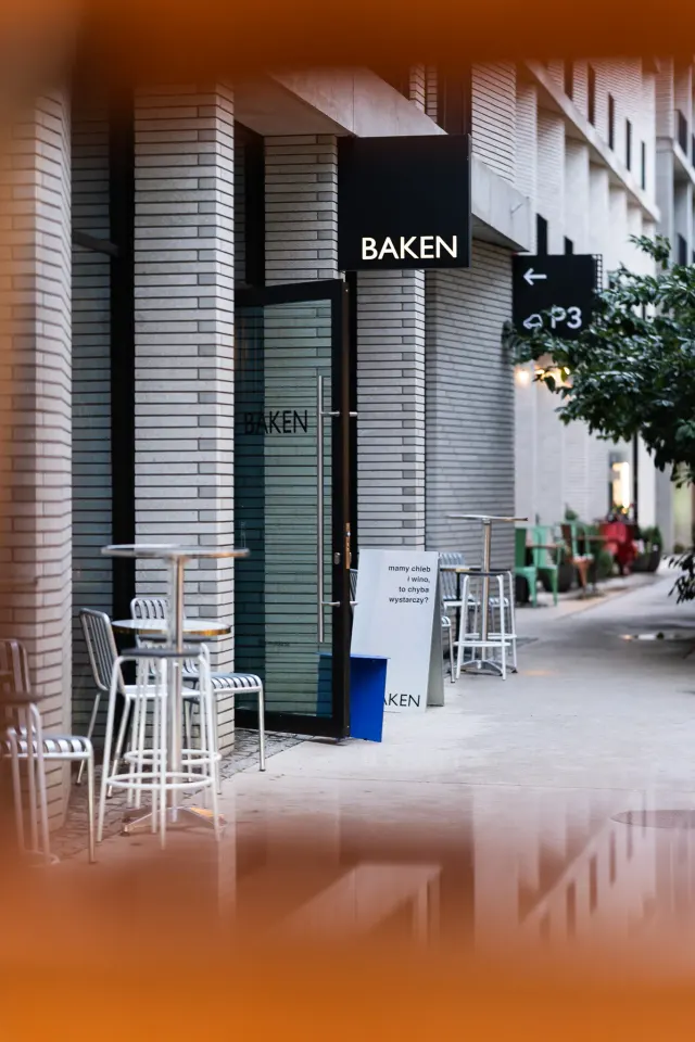 BookNoFees: Pekarna – Baken – Warsaw – Zakaj?, fotografija 3