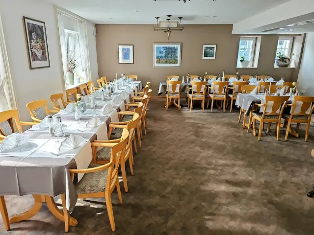 BookNoFees: Restavracija – Restaurant Schürholz – Drolshagen – Restavracija Schürholz, fotografija 3