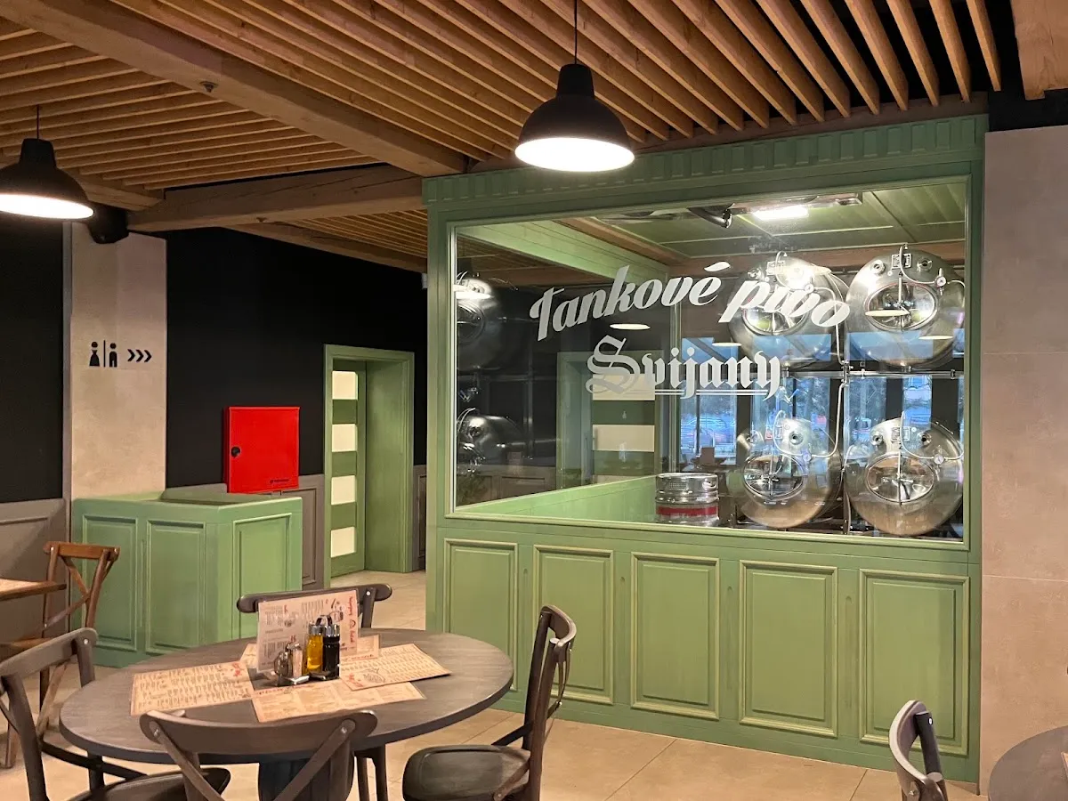 BookNoFees: Restavracija – Pizza Carla – Bratislava – Pizza Carla, fotografija 1