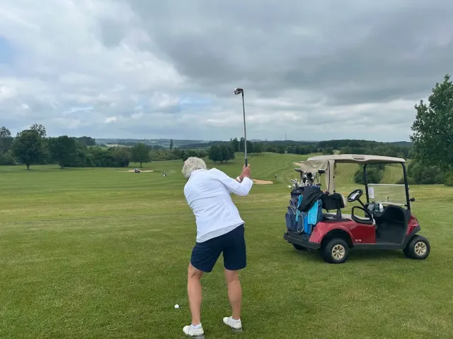 BookNoFees: Restavracija – Golfclub Siegen-Olpe Birdie Lounge – Wenden – Golf klub Siegen-Olpe Birdie Lounge, fotografija 2