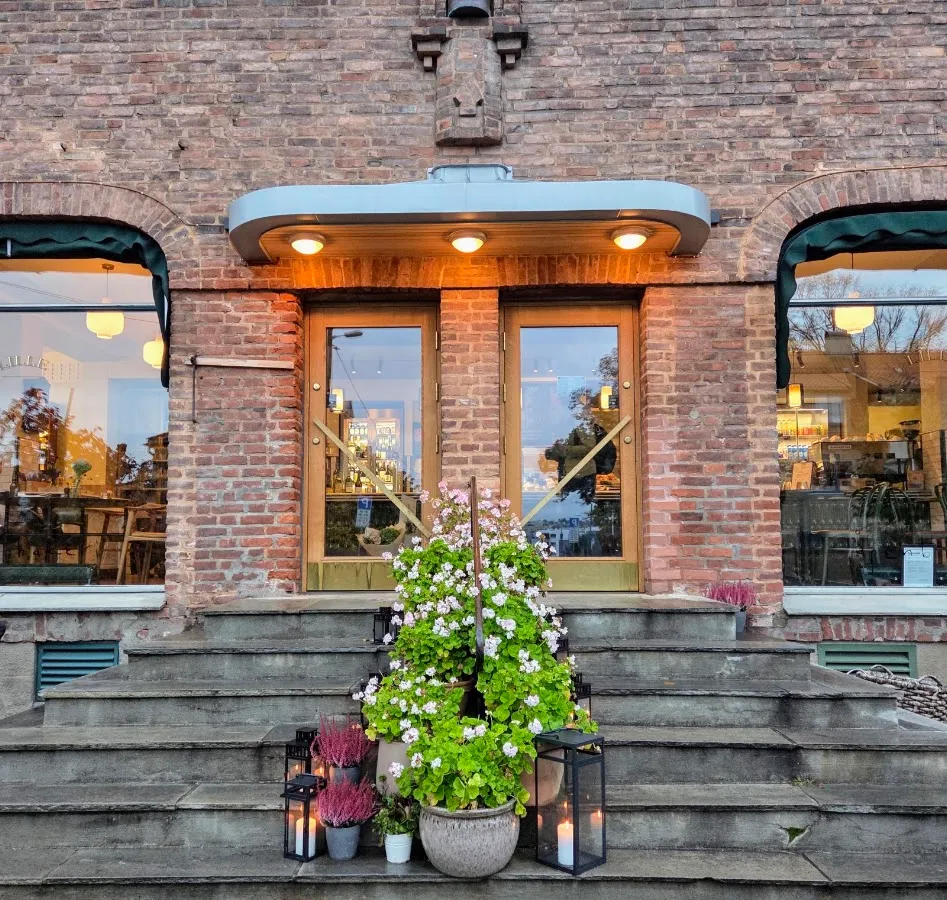 BookNoFees: Kavarna – Åpent Bakeri – Oslo – Odprta pekarna, fotografija 1