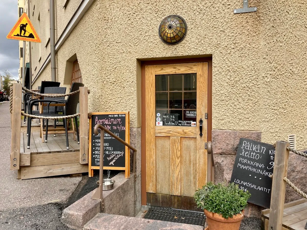 BookNoFees: Kavarna – Encanto Cafe – Helsinki – Encanto Cafe, fotografija 1