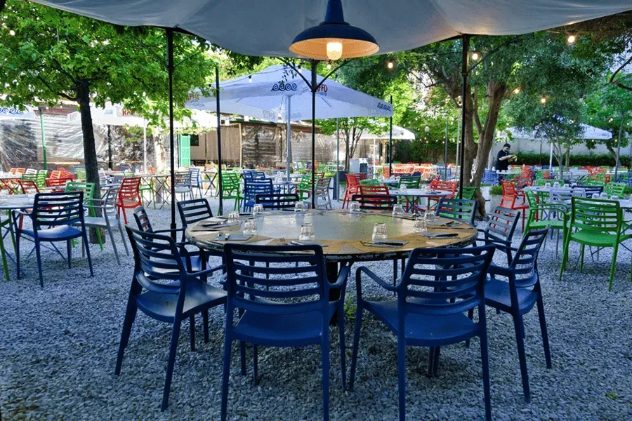 BookNoFees: Restavracija – Rosti – Rome – Rosti, fotografija 1