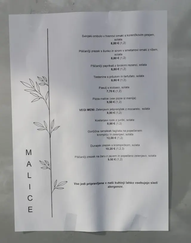 BookNoFees: Restavracija – Favola – Ljubljana – Pravljica, fotografija 2