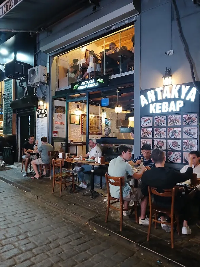 BookNoFees: Restavracija – Antakya Kebap Asmalı – Istanbul – Antakya Kebap Asmalı, fotografija 1