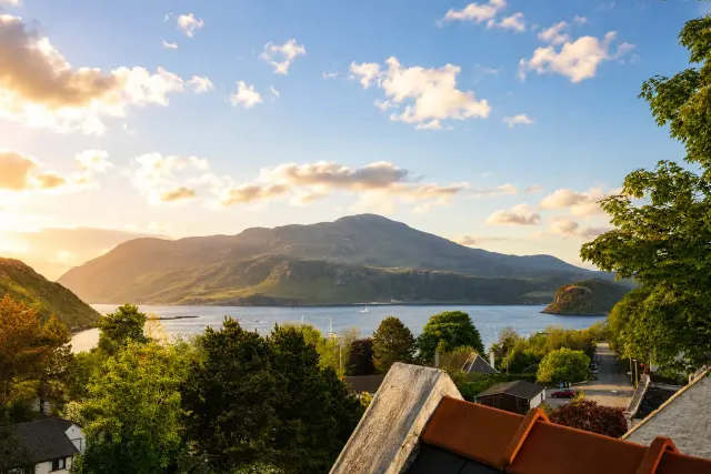 BookNoFees: Hiša Oberoi, Portree, otok Skye – Portree