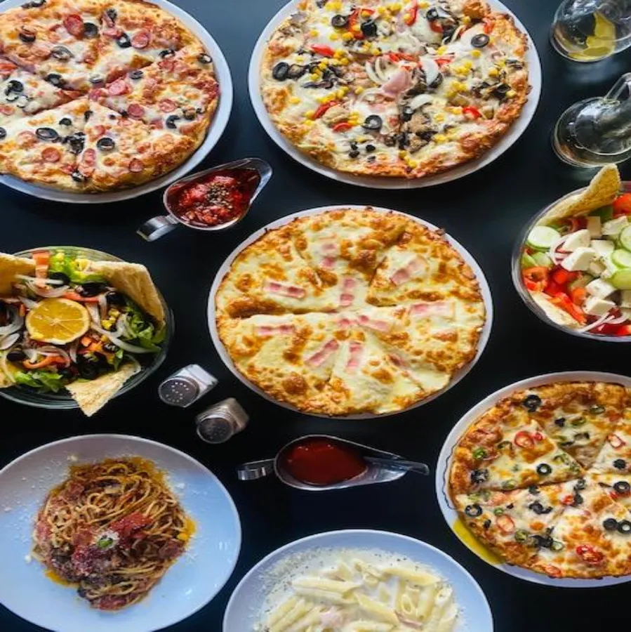 BookNoFees: Okrepčevalnica – Pizzeria Athos – Bucharest – Picerija Athos, fotografija 1