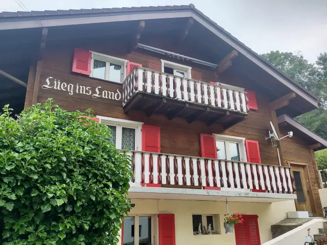 BookNoFees: Počitniški apartma »Lüeg ins Land« – Bürchen – Bürchen