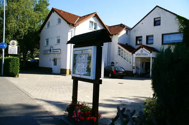 BookNoFees: Restavracija – Hotel-Restaurant Bieberstuben – Menden-Lendringsen – Hotel in restavracija Bieberstuben, fotografija 2