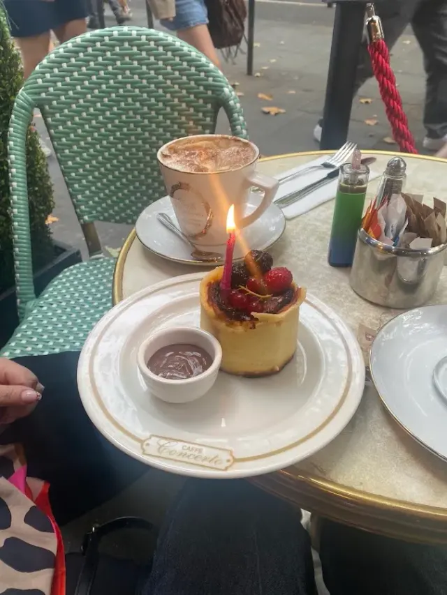 BookNoFees: Kavarna – Caffe Concerto – London – Caffe Concerto, fotografija 2
